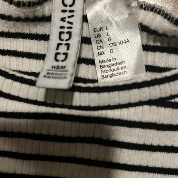 Tshirt - Picture 3 of 3